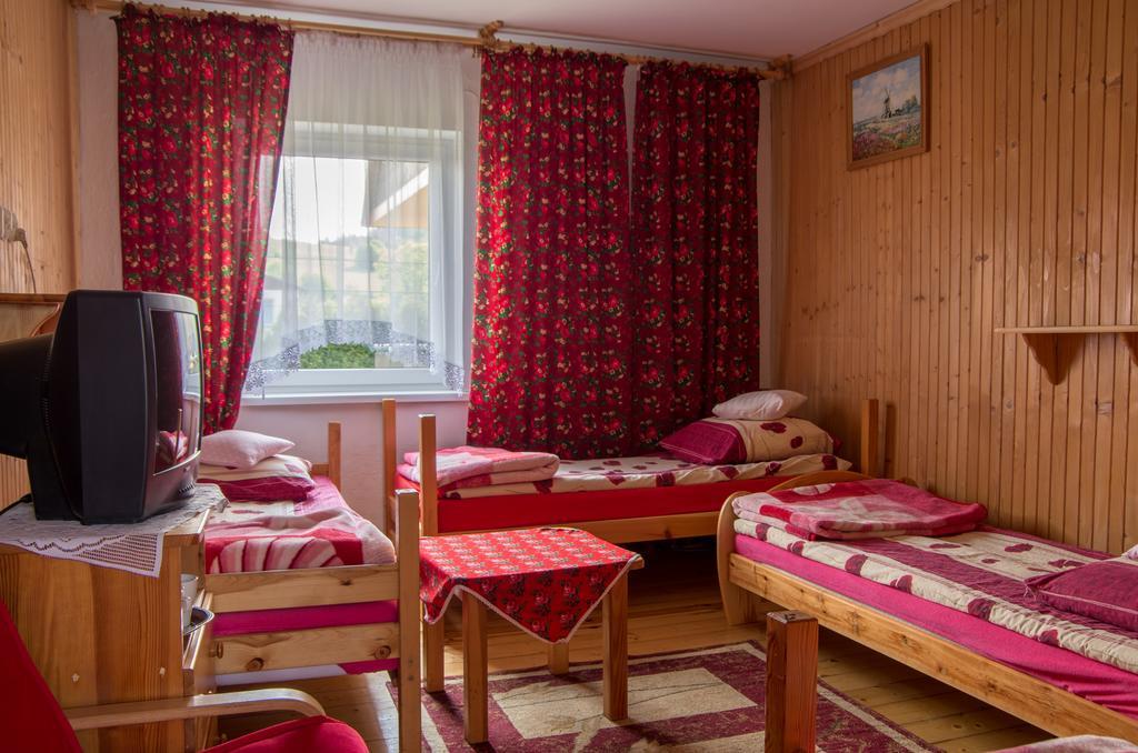 Osrodek Wypoczynkowy "Jak U Mamy" Mszana Dolna Esterno foto